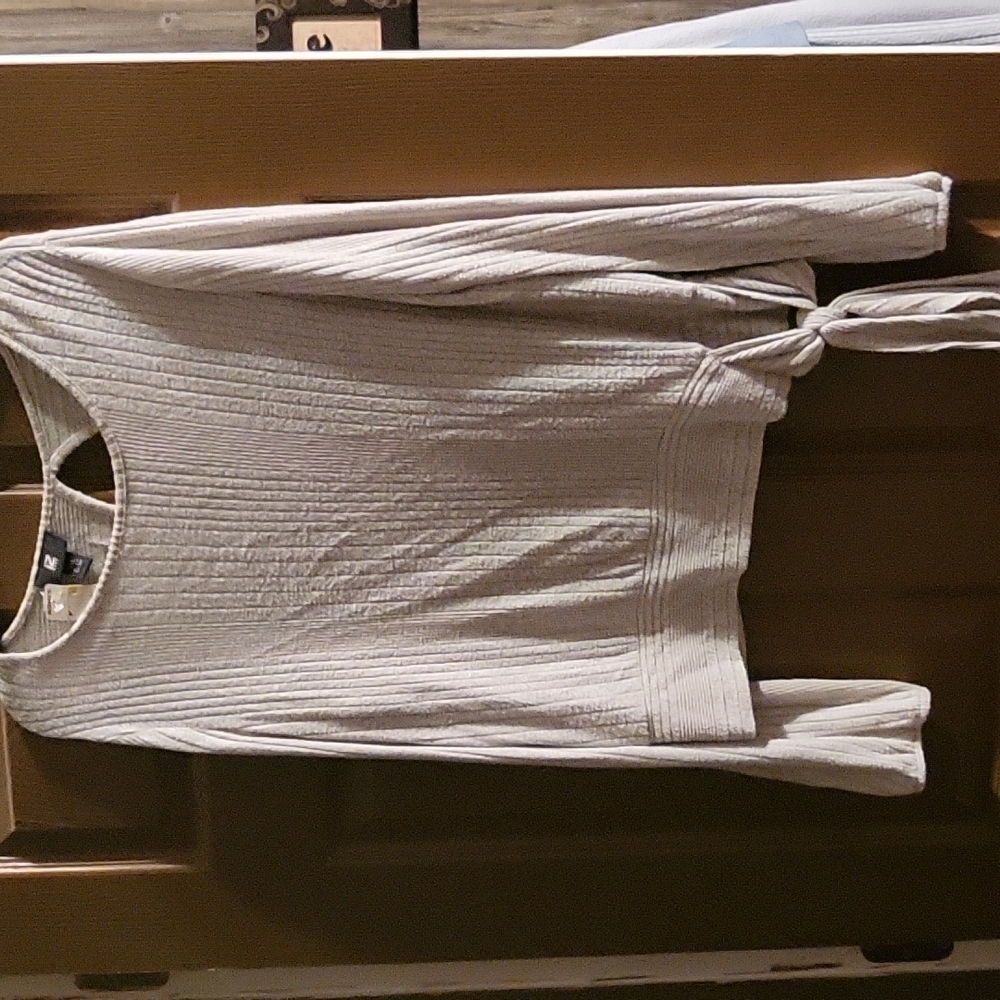 IZ BYER blouse